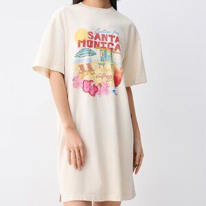 "Greetings From Santa Monica" Graphic print T-shirt dress Sand
